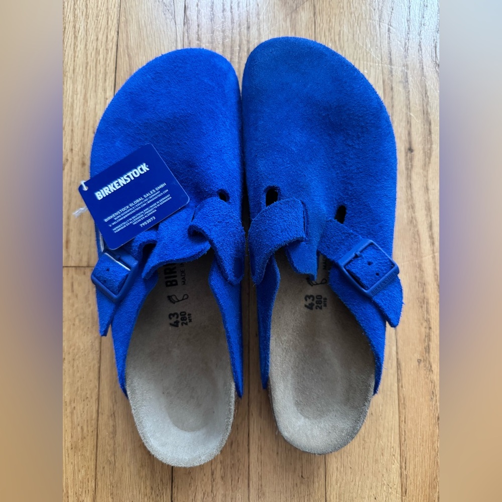 Birkenstock NWT Men’s Suede Boston Clogs